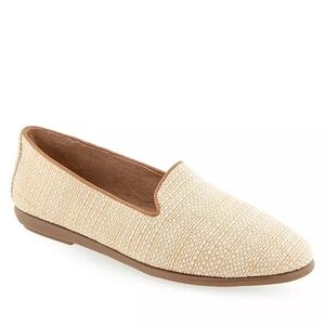 AEROSOLES Cream and Tan Loafers